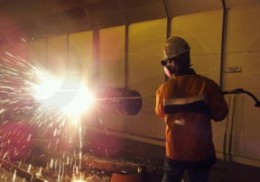 Main Lance 지금 제거 작업 사진